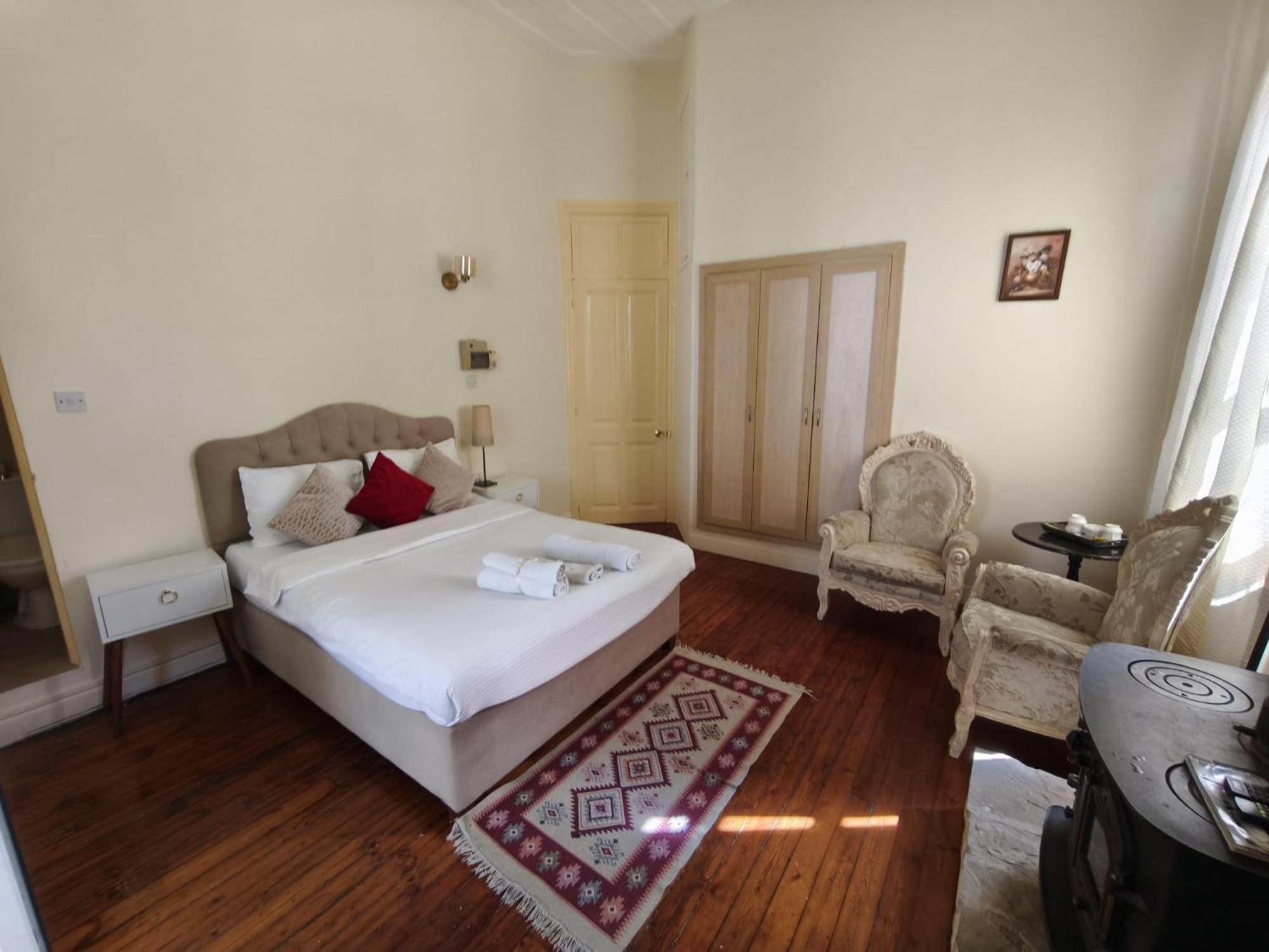 Deniz Konak Boutique Hotel Kyrenia  Habitación foto